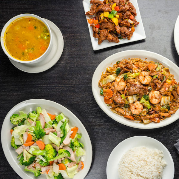 Spade Bar & Lounge Caribbean Restaurant & Entertainemnt